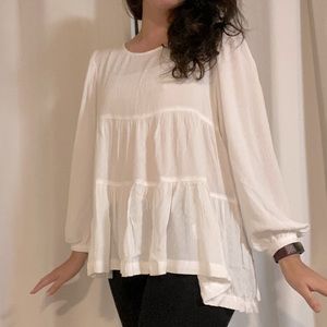 White American Eagle Babydoll Blouse with puffed sleeves